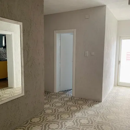 Eli&kire's Manastır